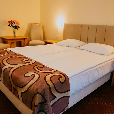 Hotel Tusnad BaileTusnad Dış mekan fotoğraf